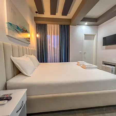 Rumani 3 Islands Ksamil