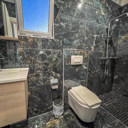 Hotel Rumani 3 Islands 4*