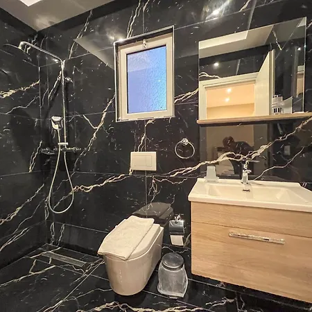 Ξενοδοχείο Rumani 3 Islands 4*