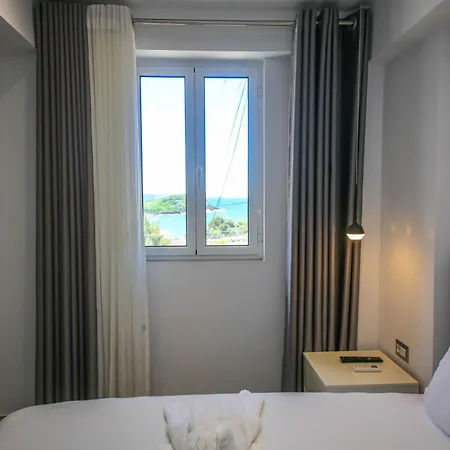 Rumani 3 Islands Hotel