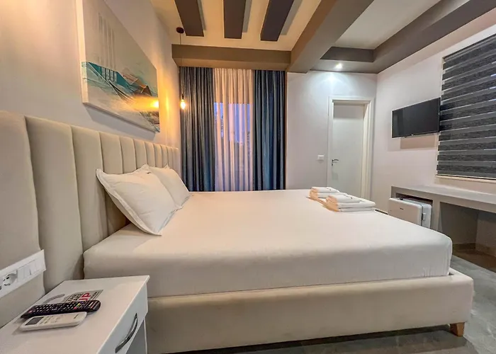Rumani 3 Islands Ksamil