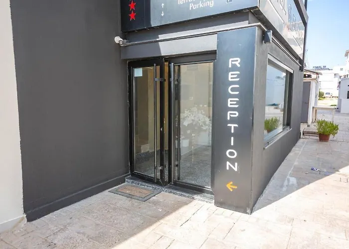 Rumani 3 Islands Ksamil