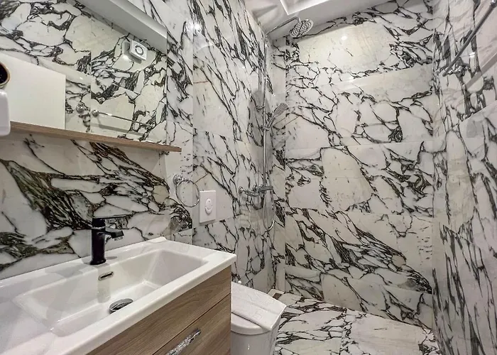 Otel Rumani 3 Islands